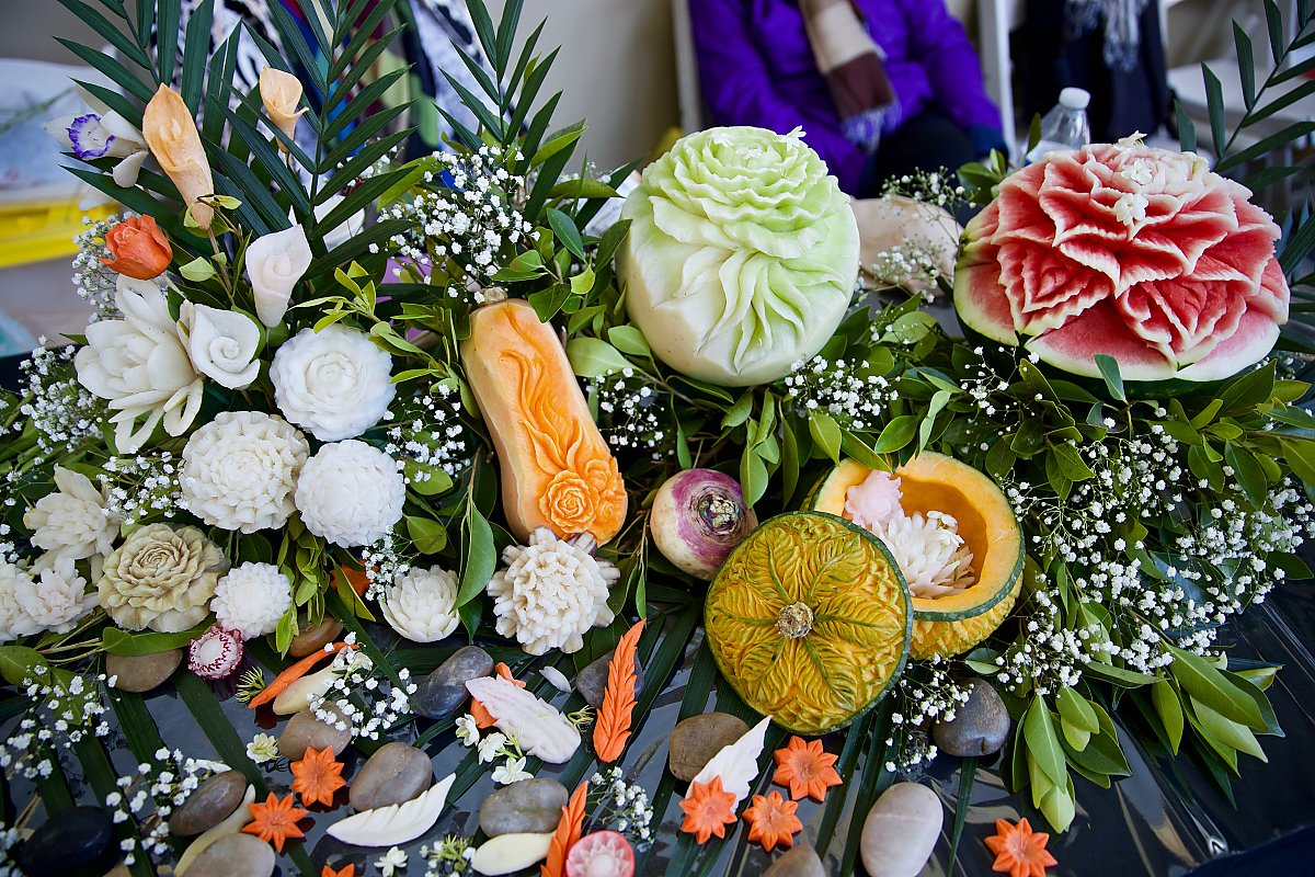 Southeast Asia Day Fruit Carvings